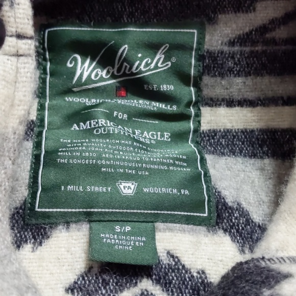 Woolrich Sweater x American Eagle - Picture 7 of 8